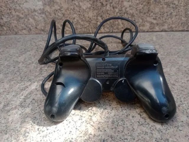 Controle Play 2 com defeito