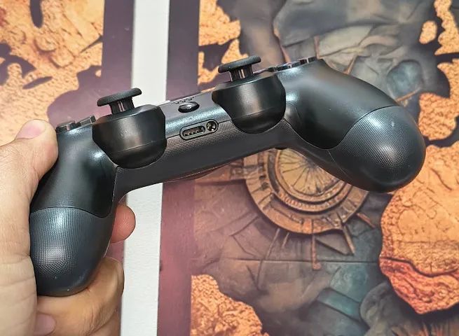 CONTROLE SEM FIO BLUETOOTH PARA PS4 PC CELULAR SMART TV ANDROID E IOS - Foto 3