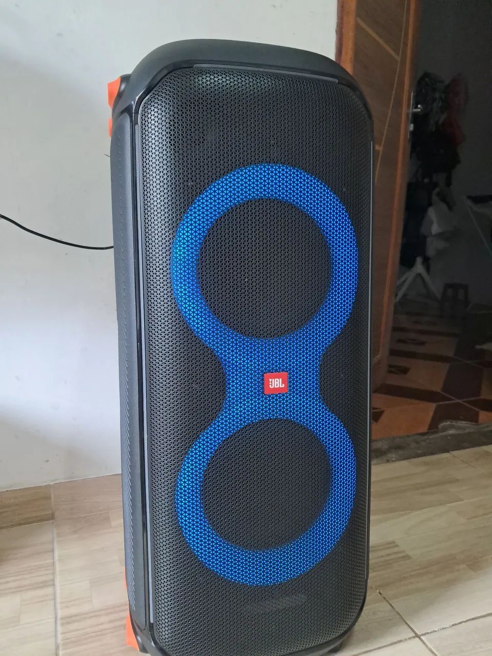 Partibox JBL 710 caixa top - Foto 3