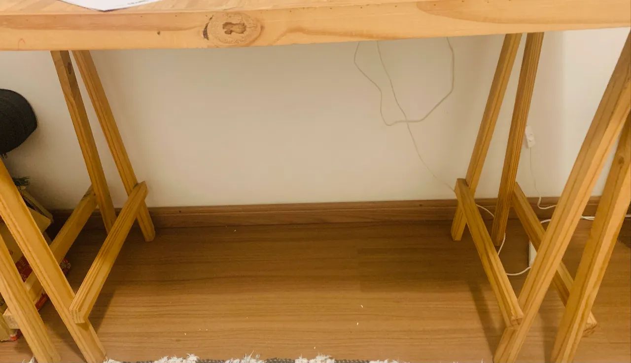 Mesa de escritório madeira crua 