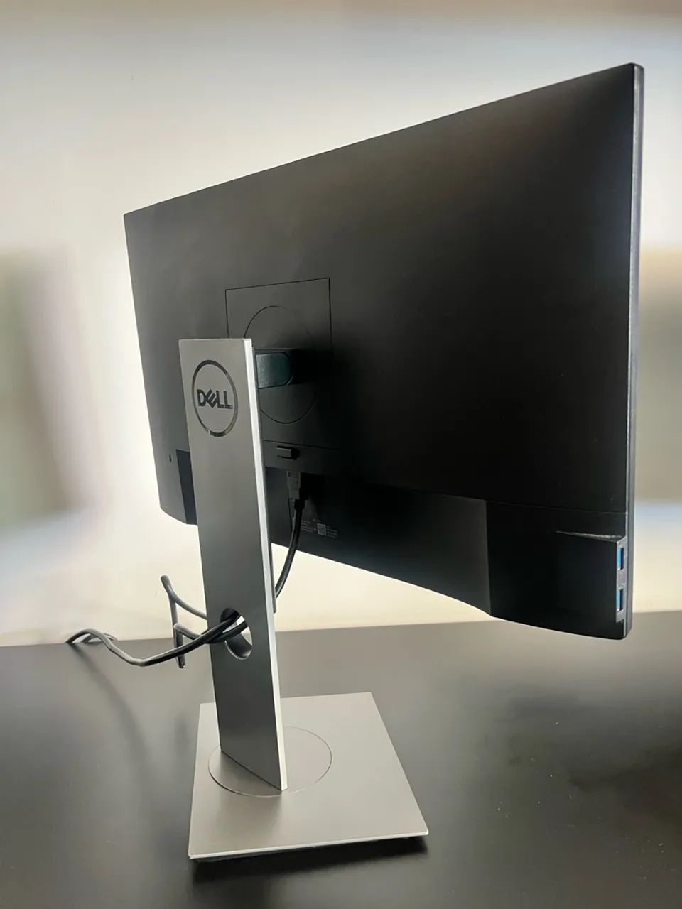 Monitor DELL 27 POLEGADAS BORDA INFINITA - Foto 2