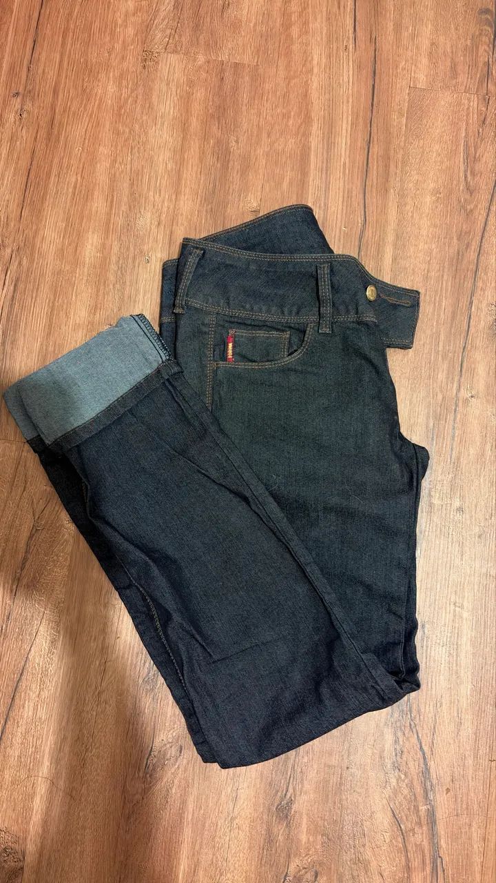 Calça jeans escuro, marca Fórum, usada cinco vezes! - Foto 3