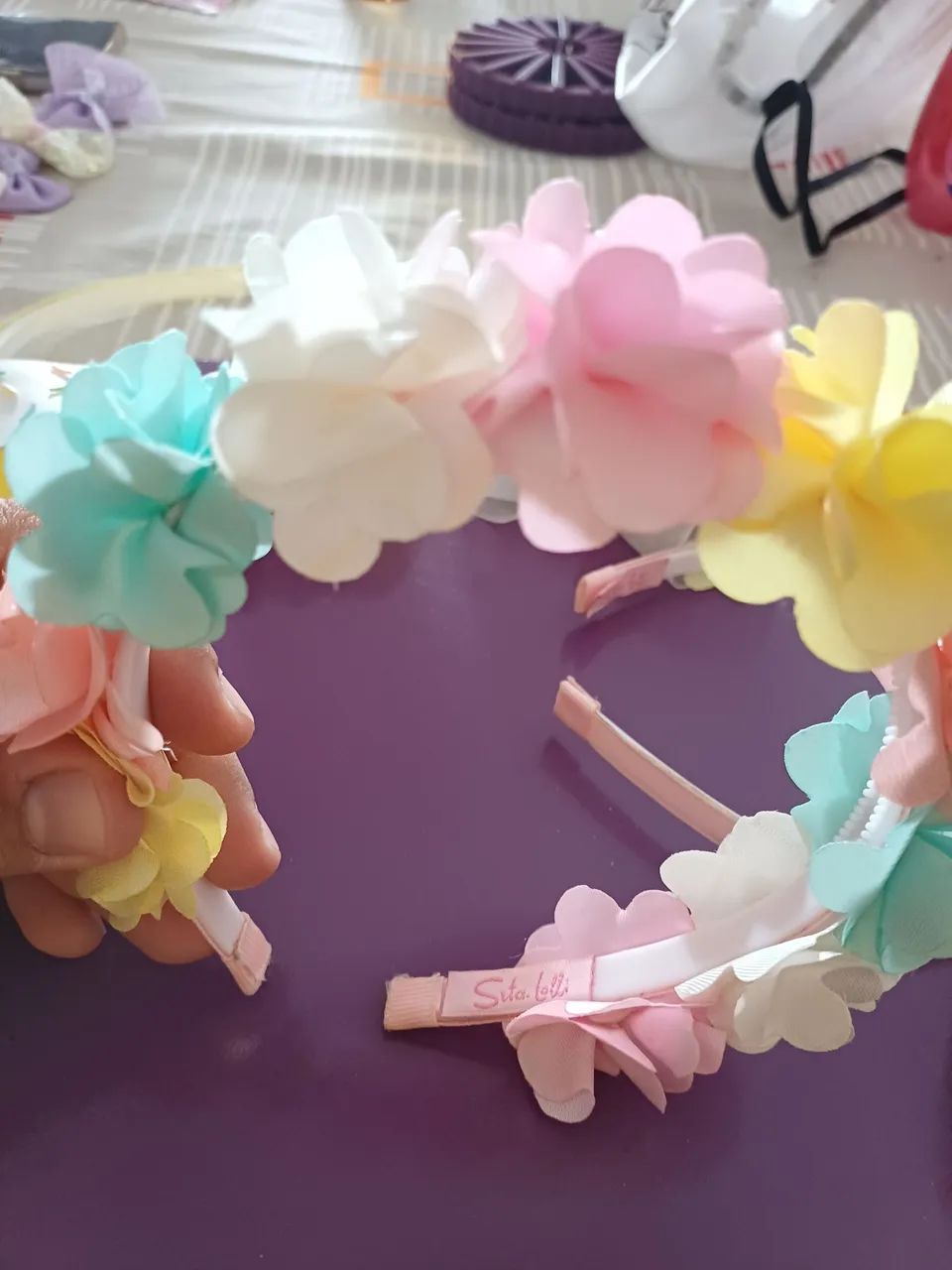 Uma tiara por R$ 10,00 ou quatro por R$ 40,00. - Foto 3