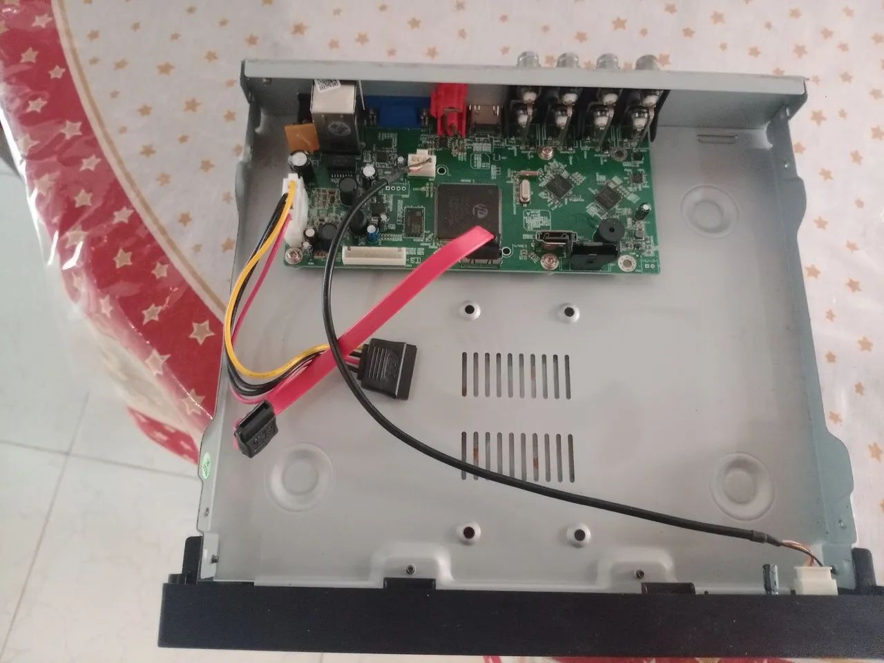 Gravador de video + camera ip 1080p no precinho - Foto 5