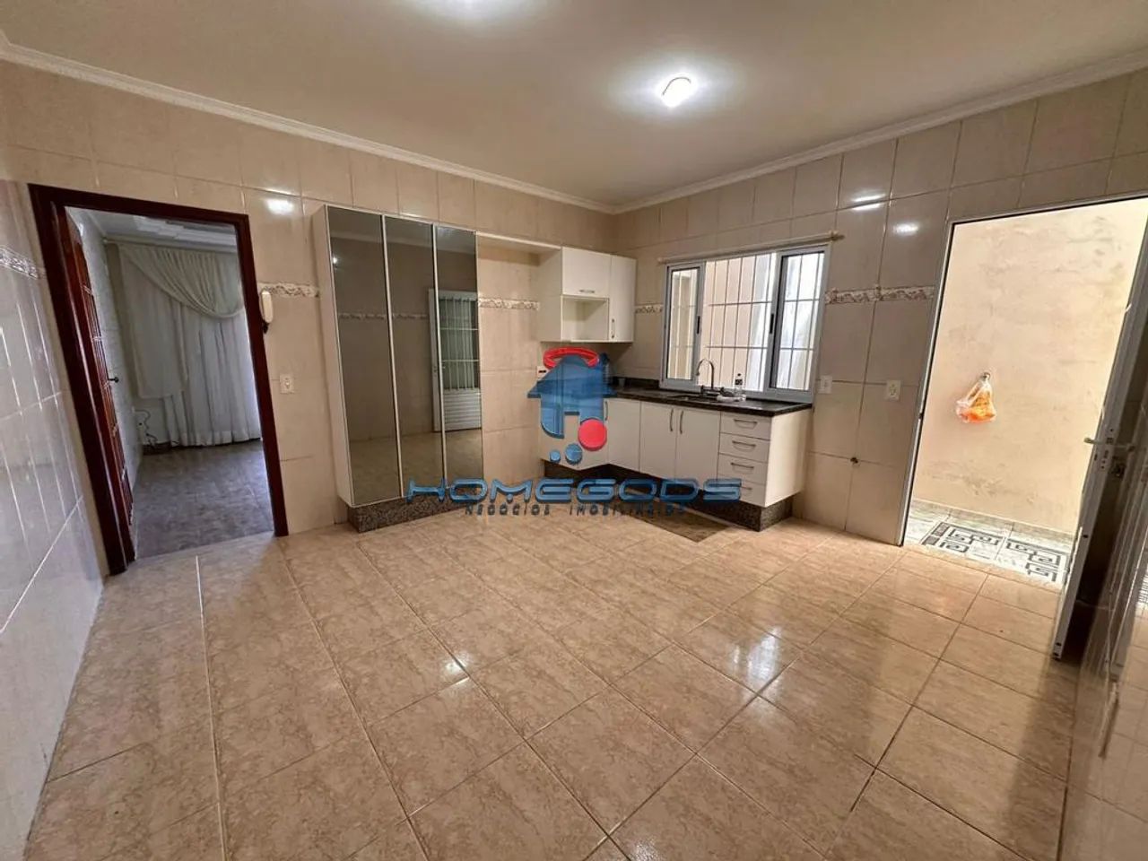Casa à venda em Amparo, Arruda, com 3 quartos, com 230 m² - Foto 3