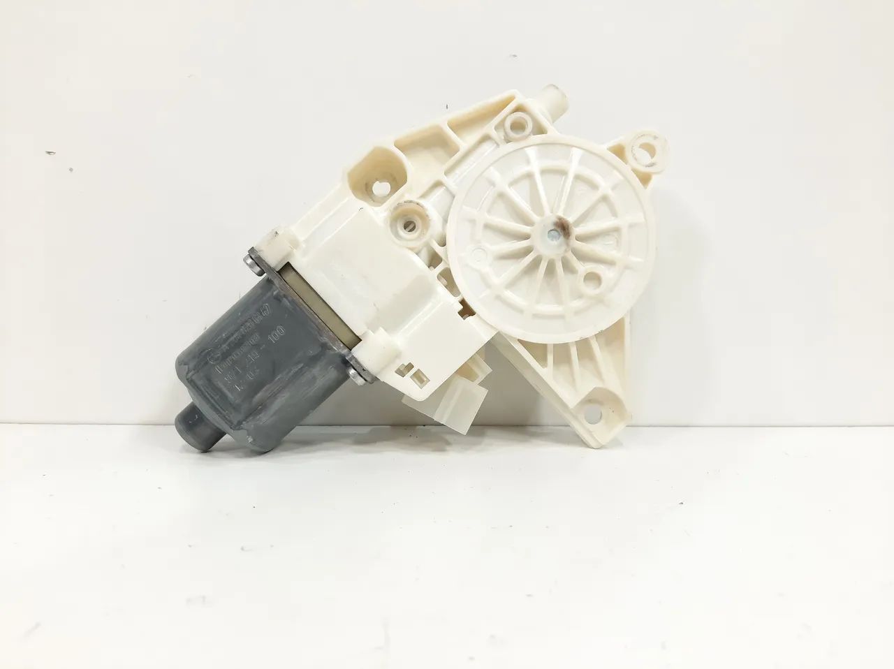 Motor Vidro Elétrico Dianteiro Esquerdo C180 2008 A 2014 - Foto 4