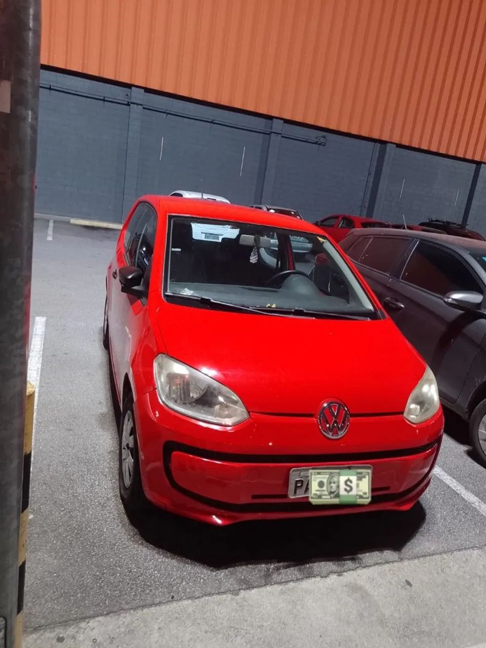 Volkswagen Up! 2016