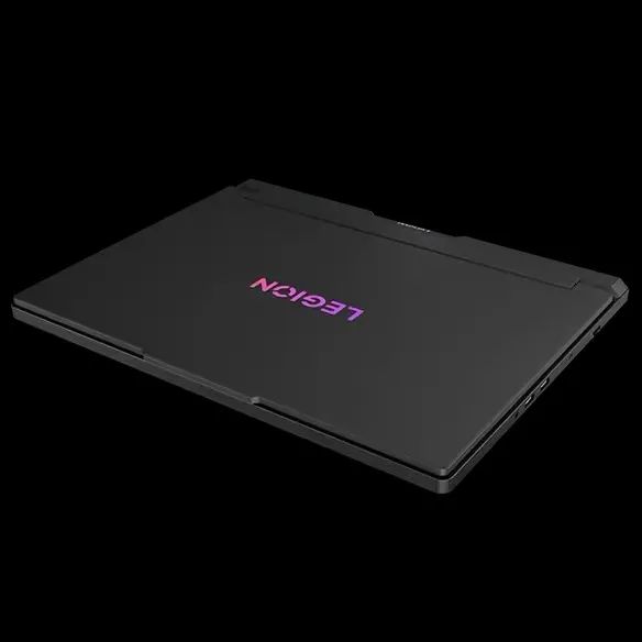 Notebook Lenovo Legion Pro 7i RTX 5080 16GB - Foto 5