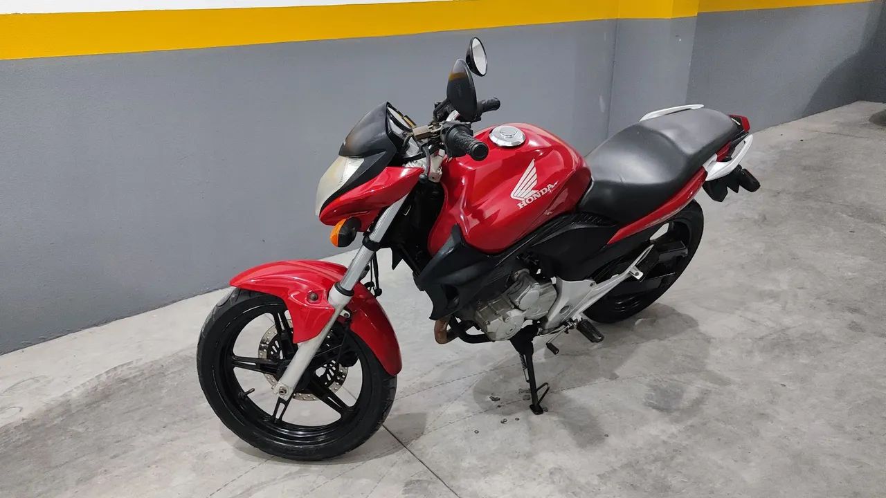 CB 300 - Foto 5