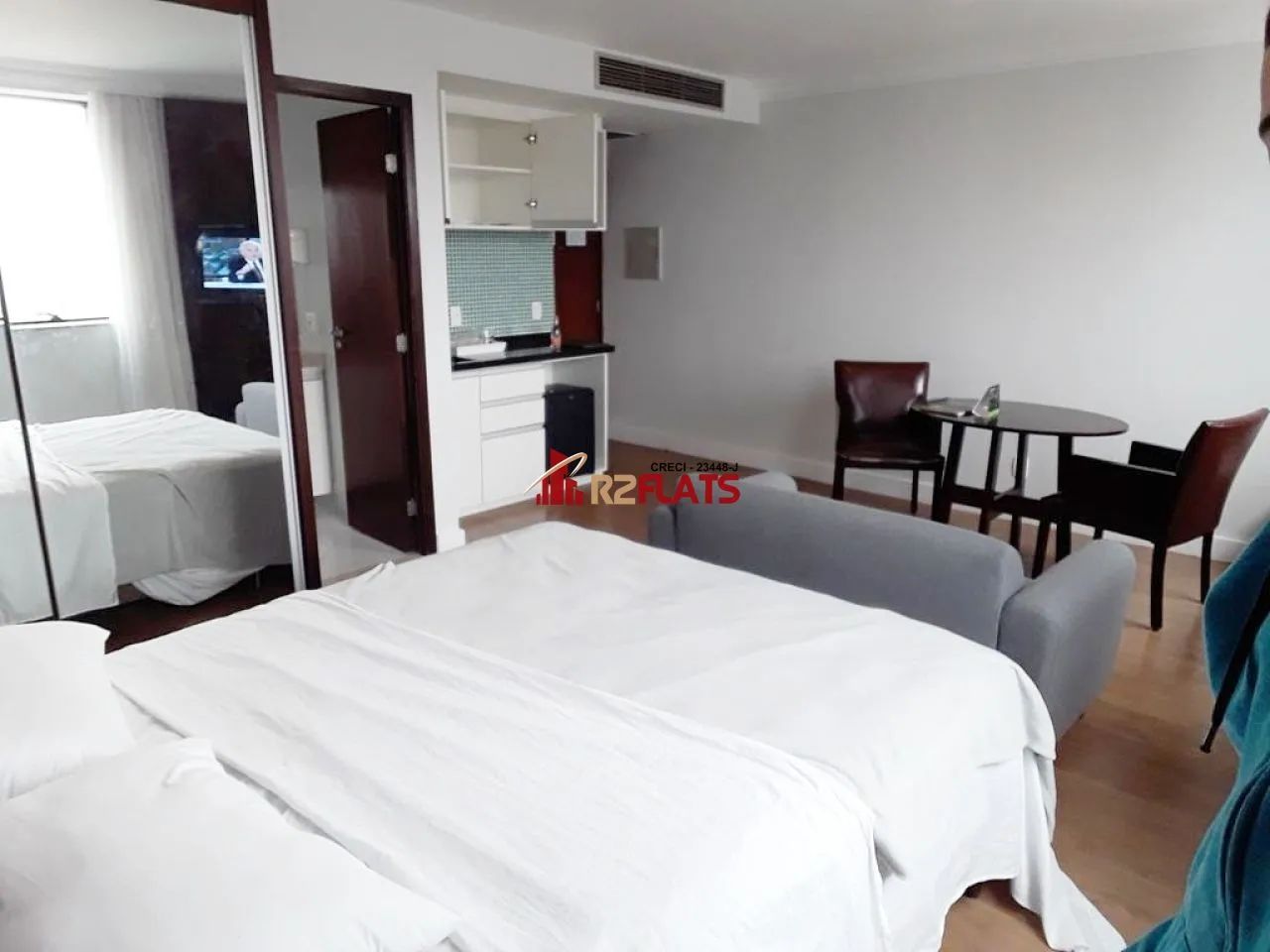 Flat com ótimo pre ço no bairro Itaim Bibi. Confira! - Foto 2