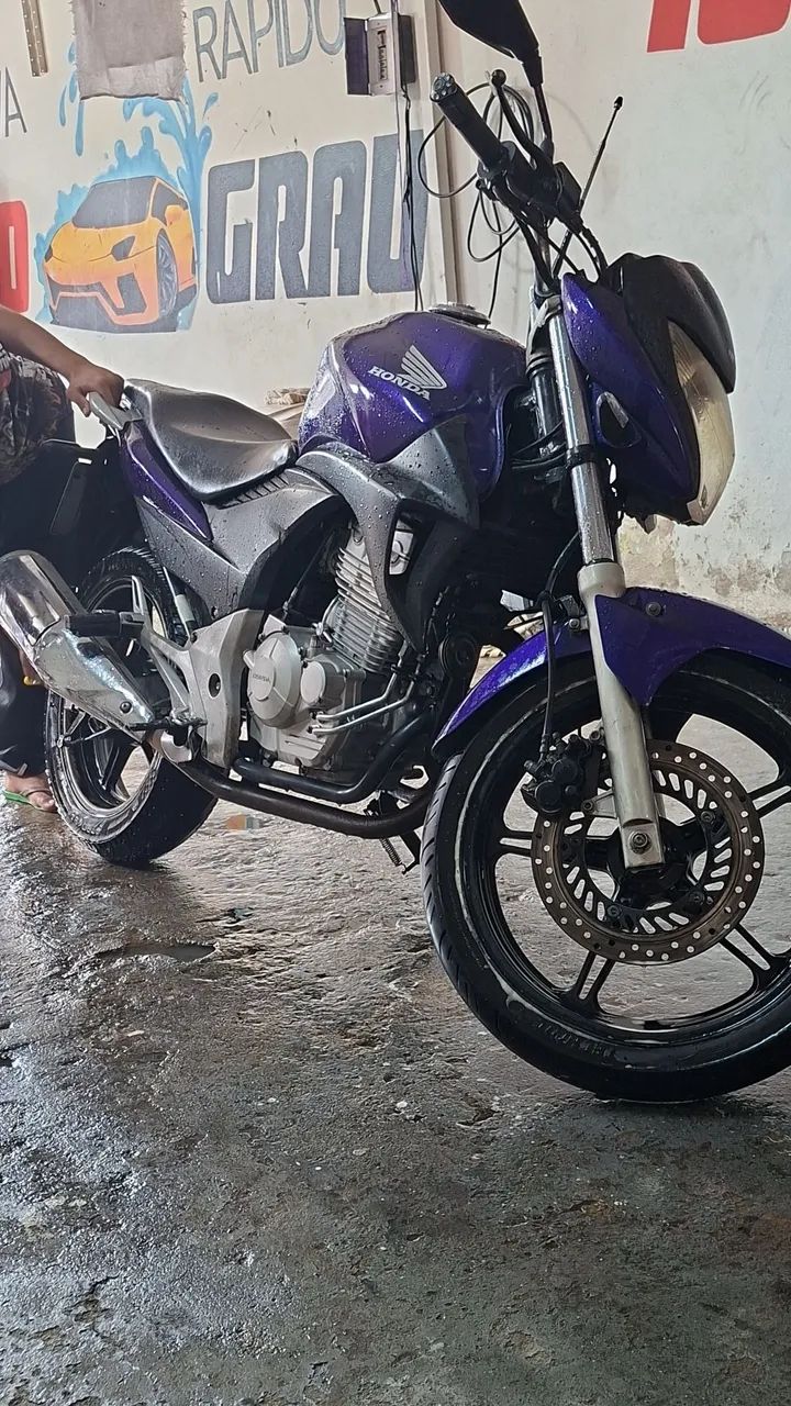 CB300R 2011