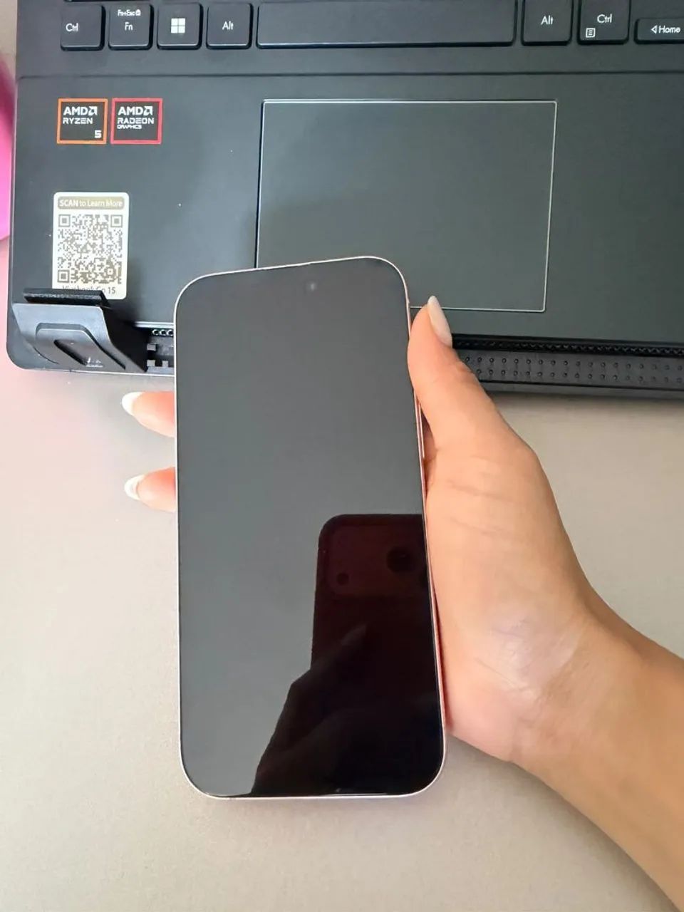 iPhone 15 Rosa - Foto 5