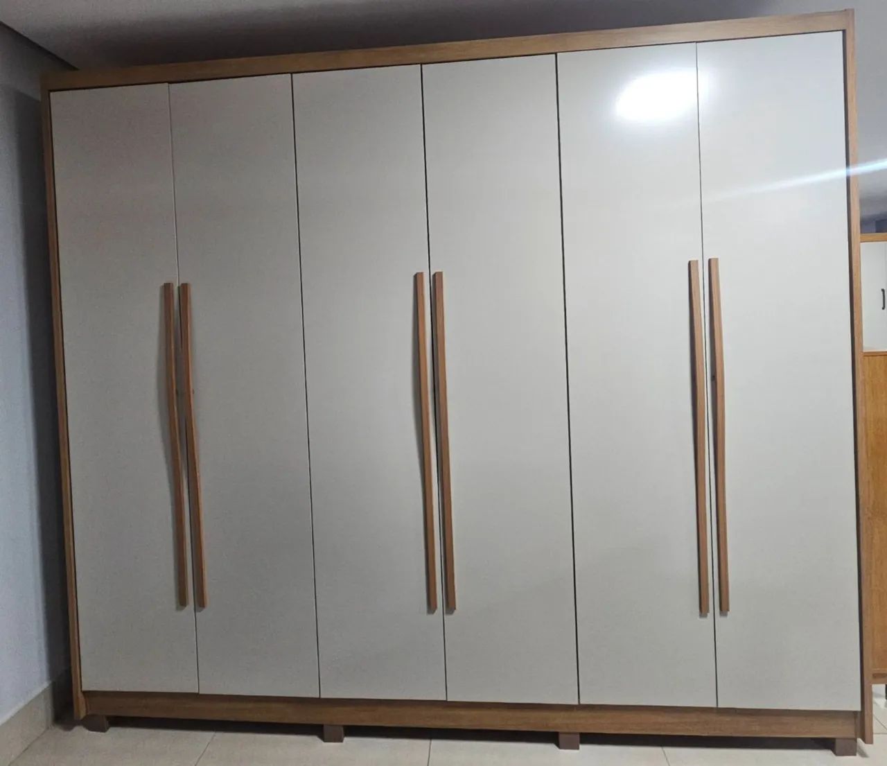 Guarda roupa robusta 100%  MDF 2,76 largura