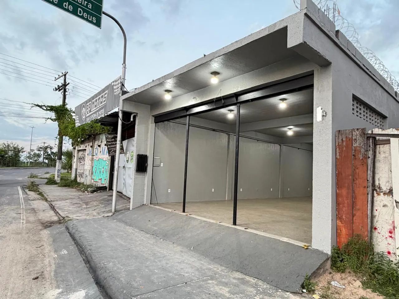 //Alugo Ponto Comercial no Novo Aleixo  - Foto 2