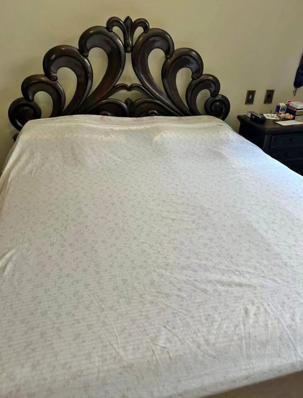 Cama Luís XV em madeira maciça  - Foto 2