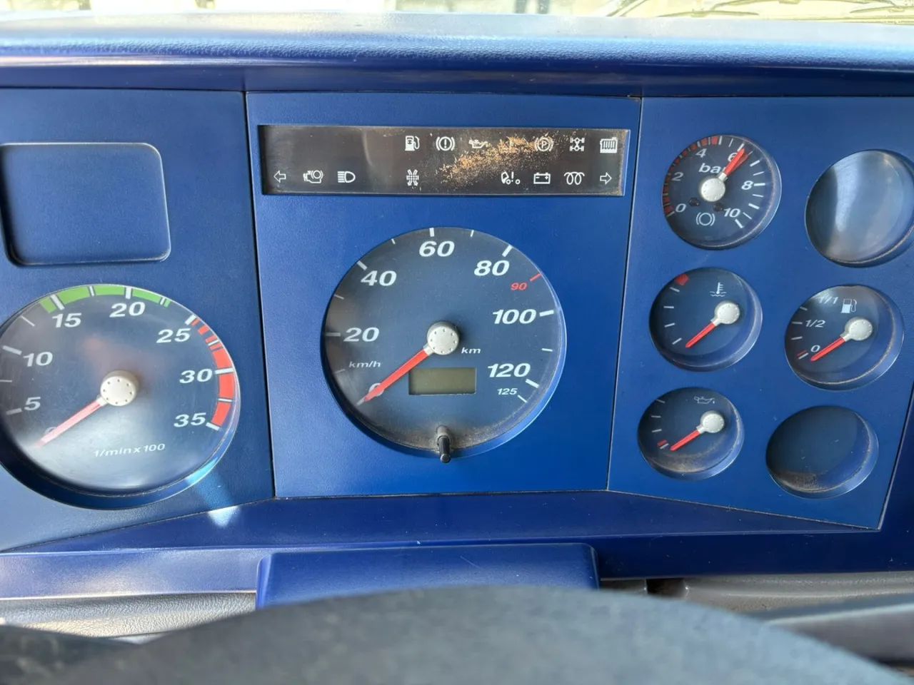 Volkswagen 13.180/13.180 2011 - Foto 9