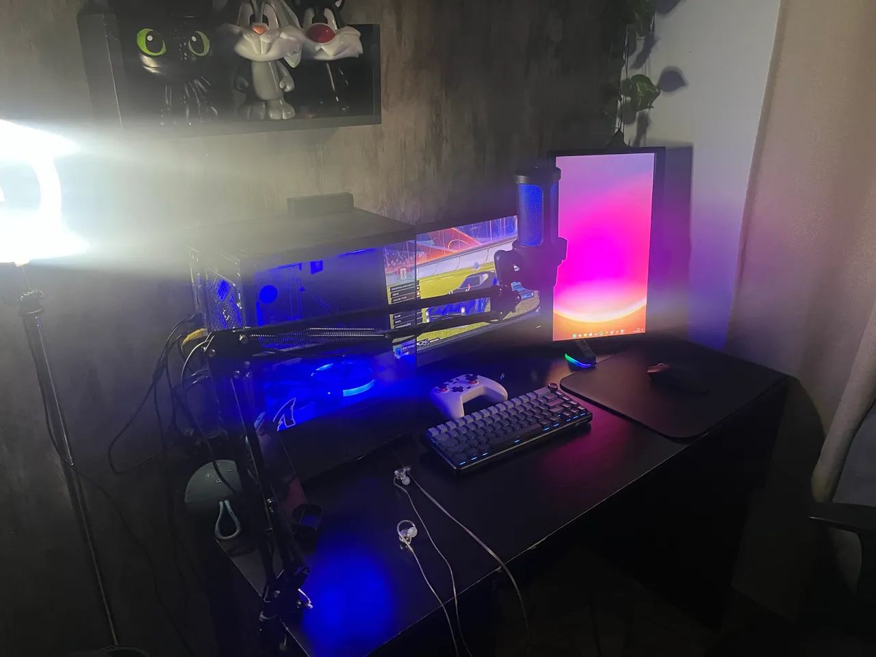 VENDO PC COMPLETO: MOUSE E TECLADO GAMER, 2 MONITORES, MICROFONE, - Foto 2