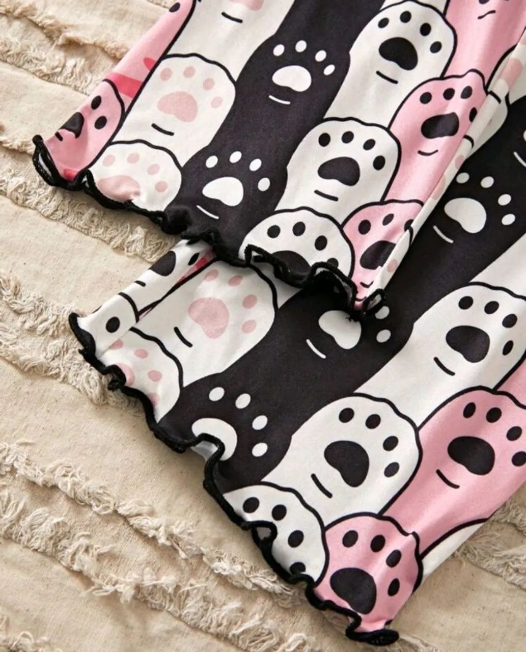 Pijama Gatinho com camiseta e calça - Foto 4