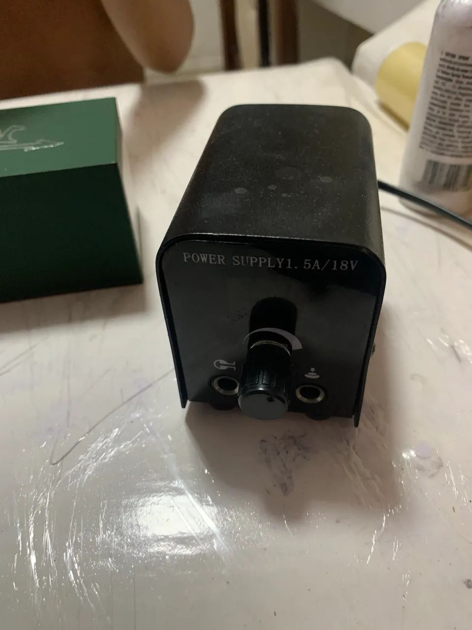 Máquina pen sem fio e vai junto com uma fonte e pedal caso queira usar tbm tudo novo  - Foto 6