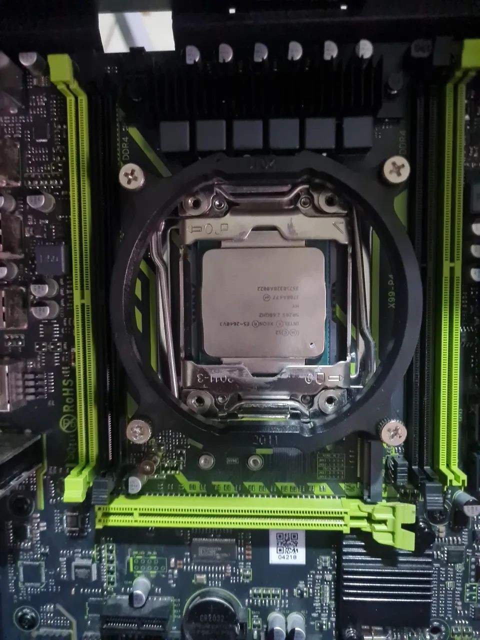 PC XEON + RADEON RX 550 - Foto 4