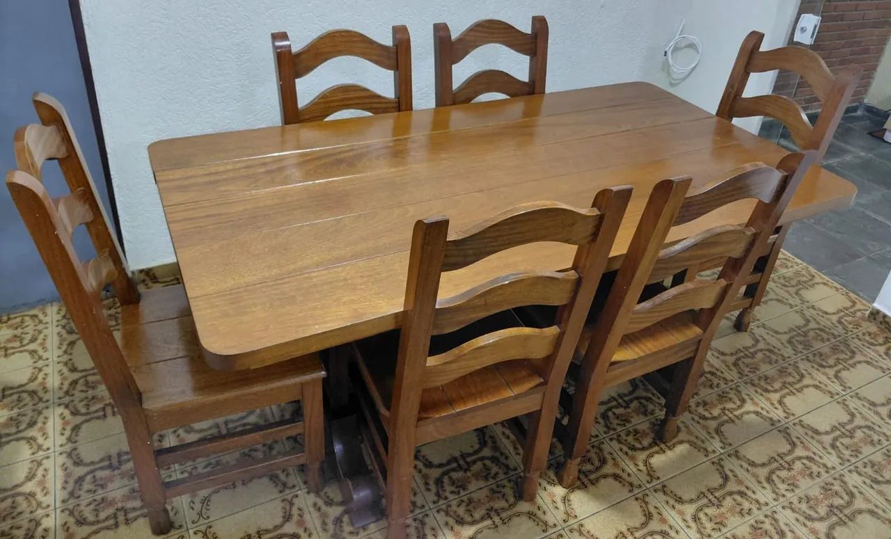 Mesa e cadeiras madeira maciça  - Foto 3