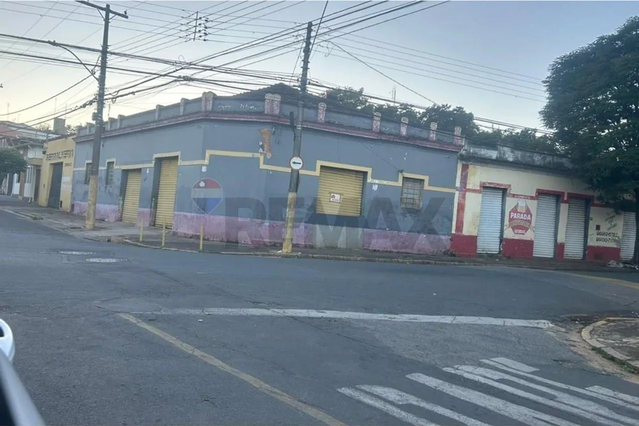 Barracão Comercial à Venda no Centro da Cidade - Foto 4