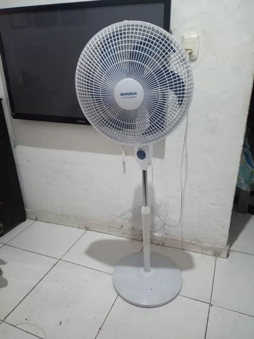 Ventilador de pé 