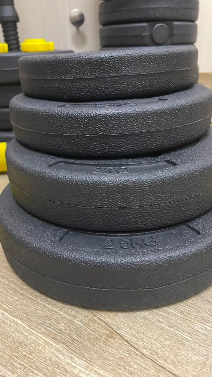 HALTERES AJUSTÁVEIS 29KG- SEMINOVOS, PRONTOS PARA TREINAR! - Foto 4