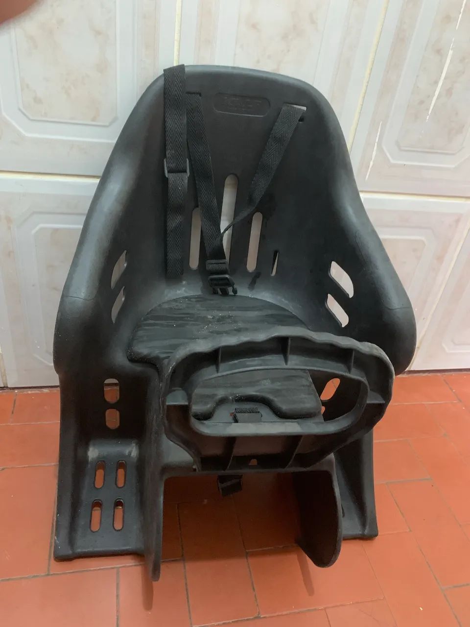 Cadeirinha de bicicleta pra criança 