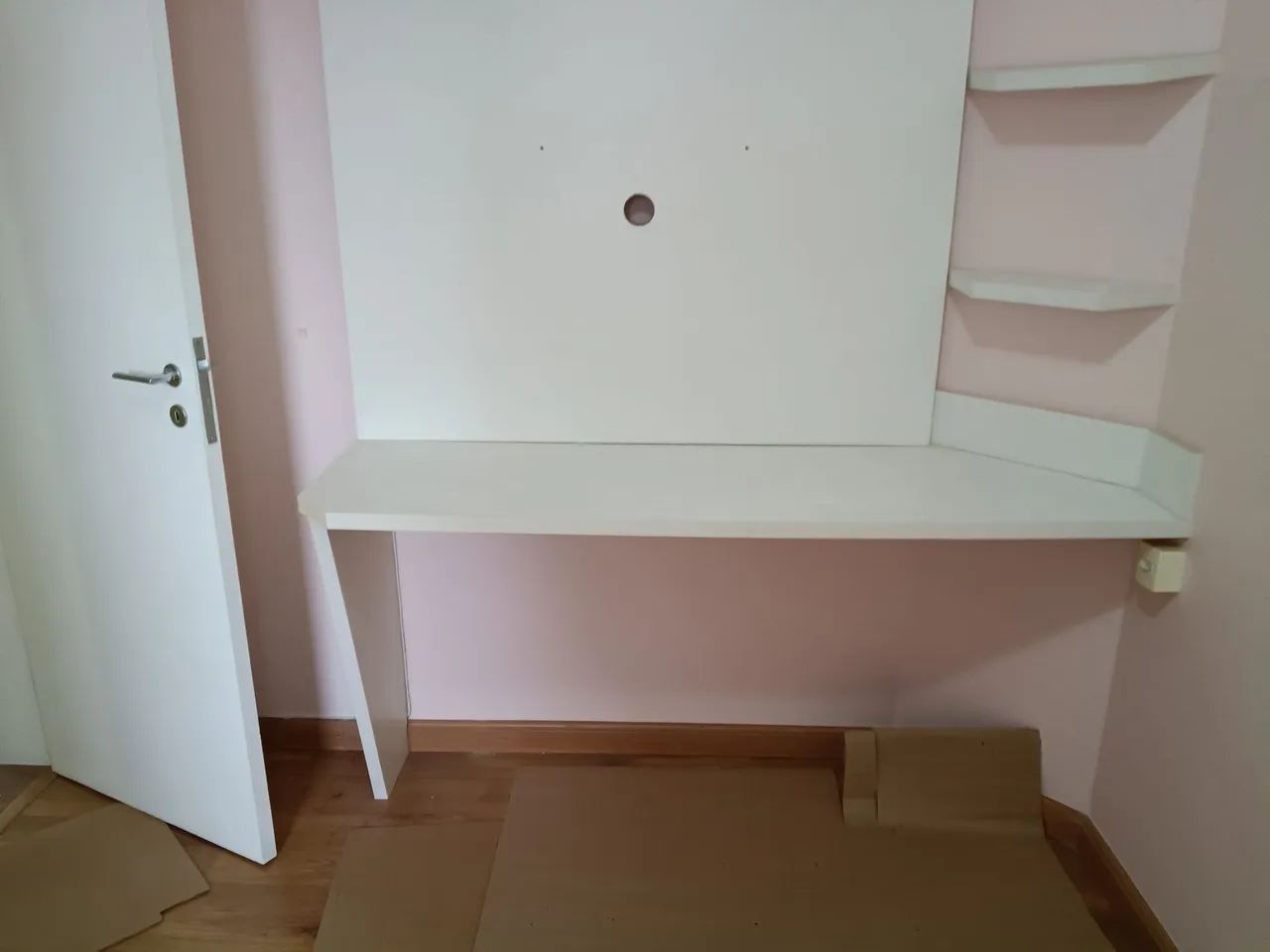 Escrivaninha com Painel - Foto 5