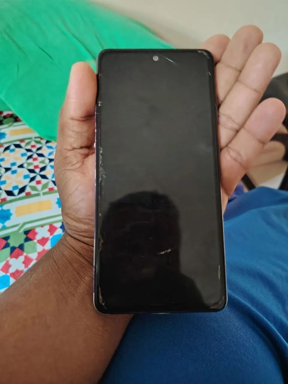 Vendo galaxy a72 celular funciona tudo. - Foto 4