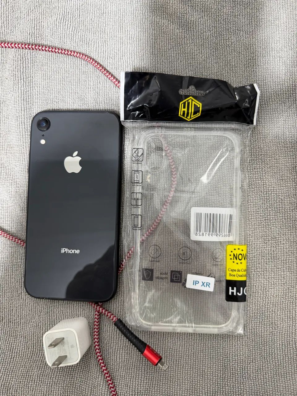 iPhone XR 64GB com Carregador Original 