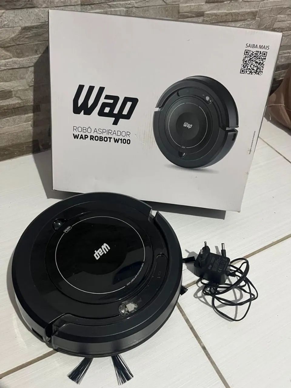 robô aspirador de pó e passa pano WAP Robot W100