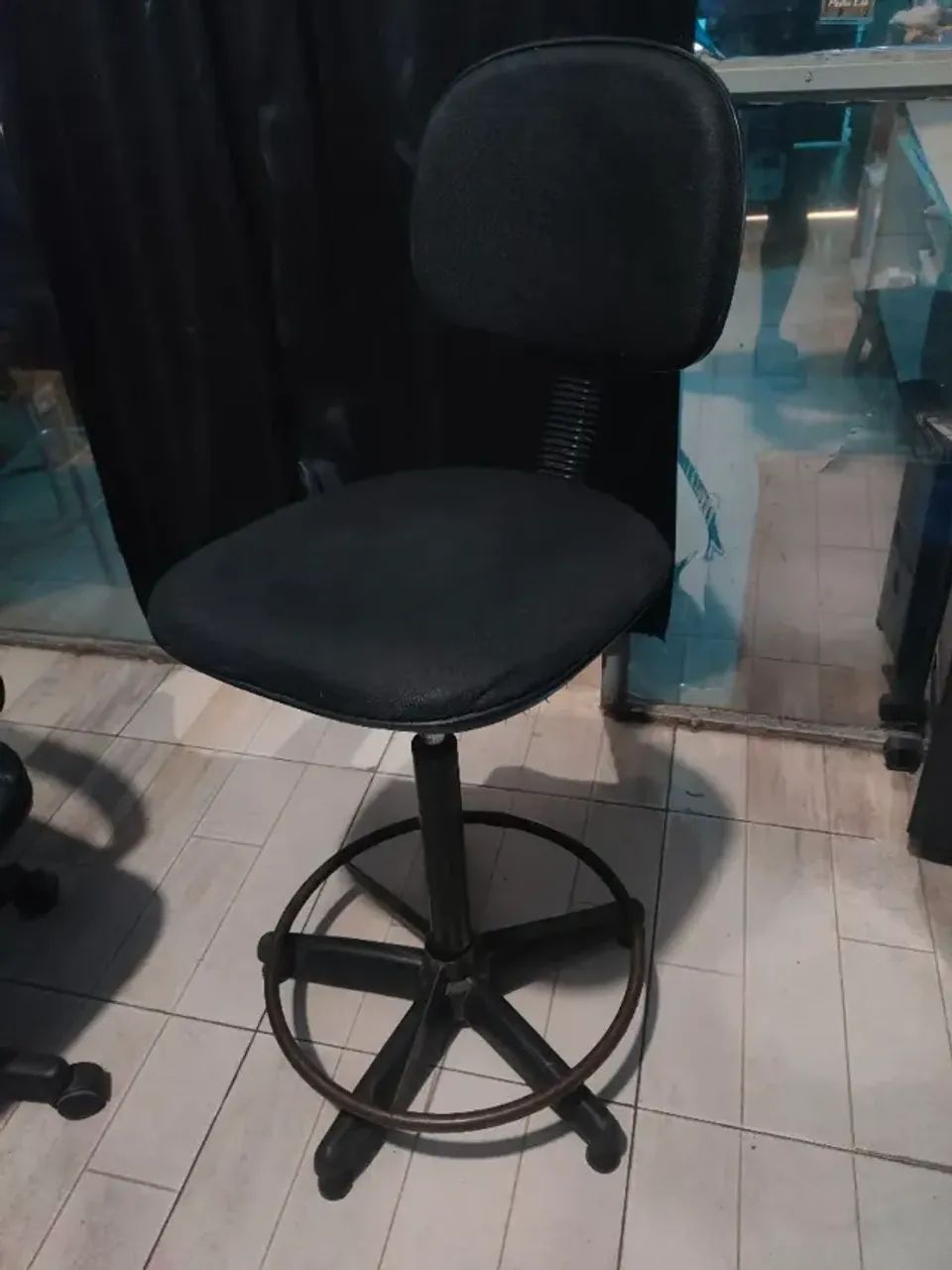 Cadeira Giratória Alta