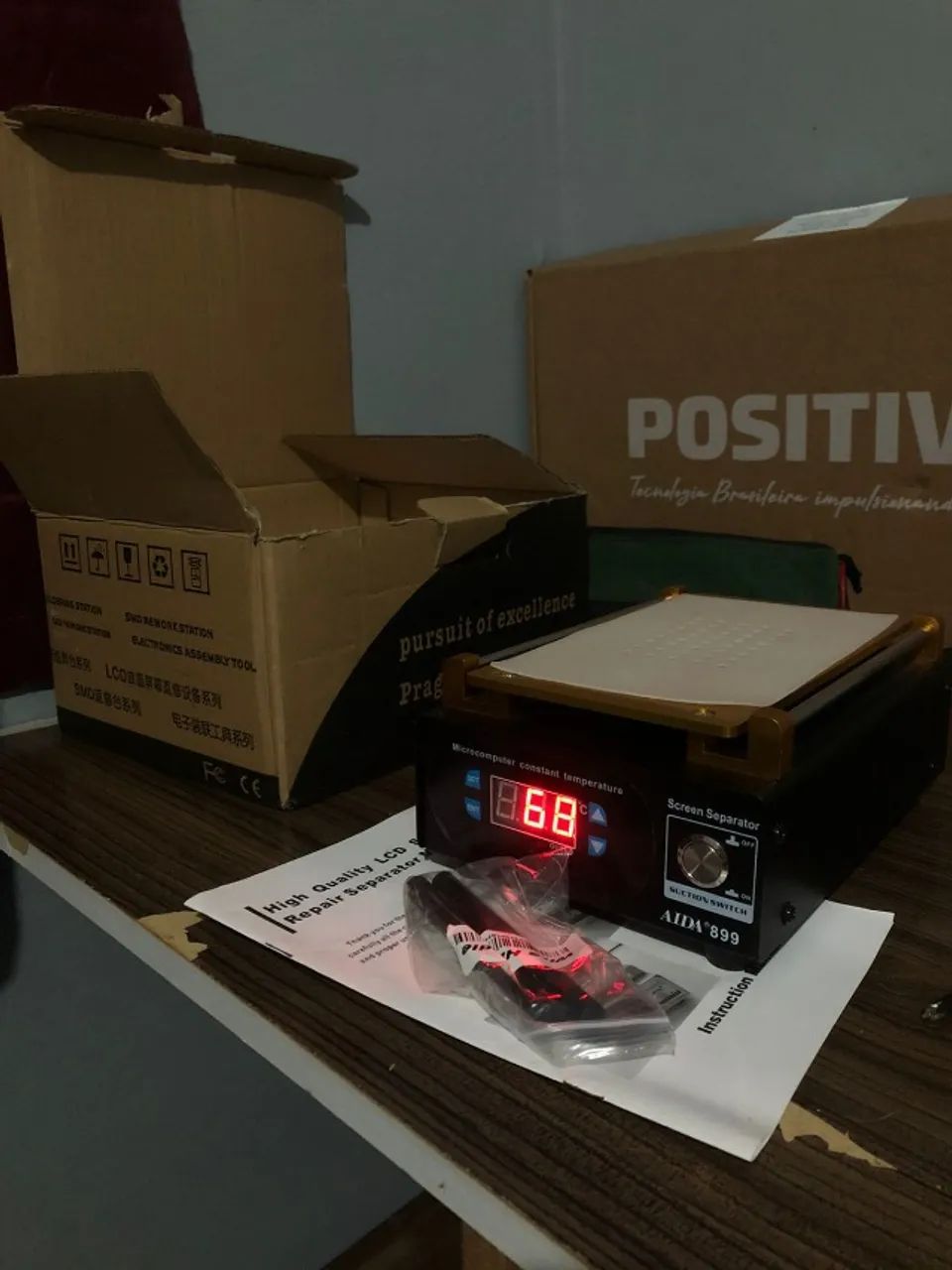 Separadora Touch LCD Aida 899 Preta 110/220v