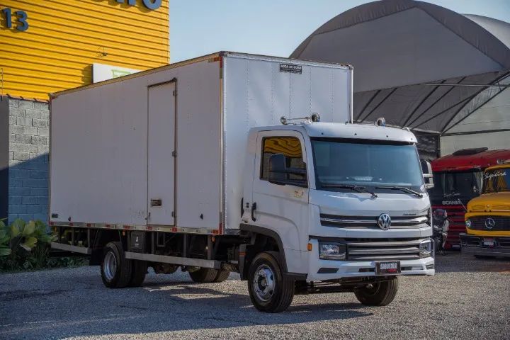 VW 11180 2023 4X2 - Foto 2