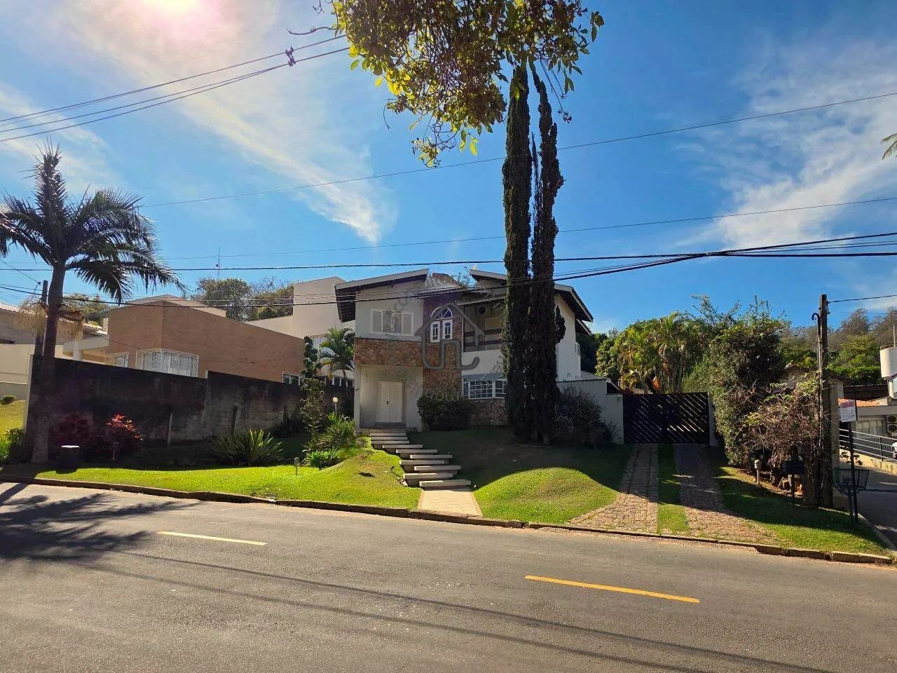 Casa para alugar com 4 quartos no Condomínio Marambaia em Vinhedo. - Foto 2