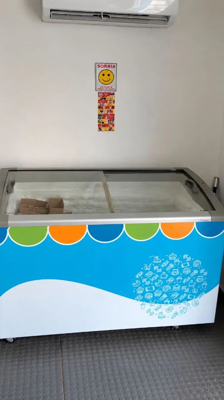 VENDE-SE FREEZER 