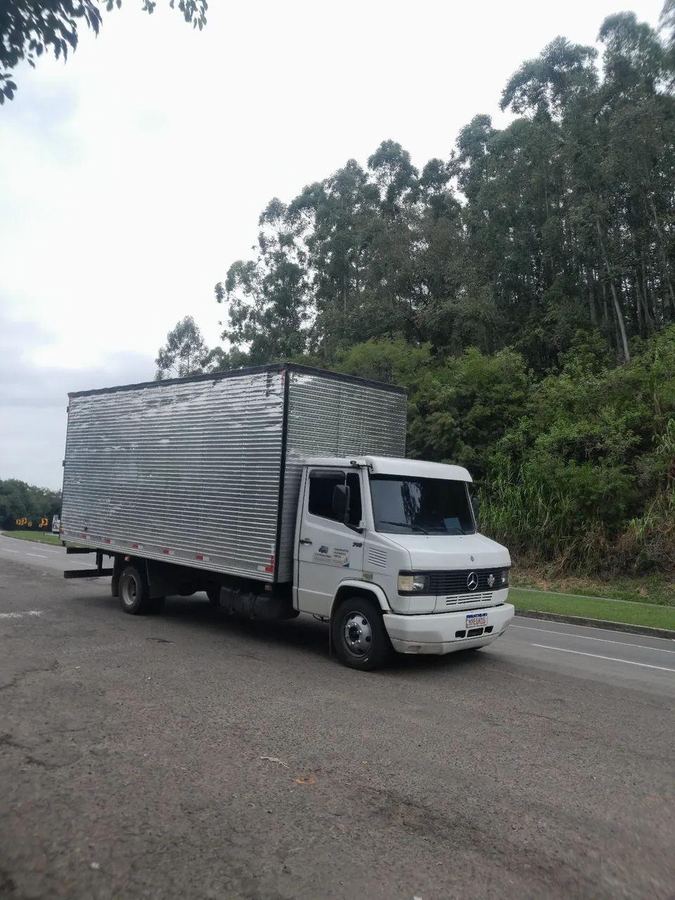 Pequenos fretes e mudanças  completas 