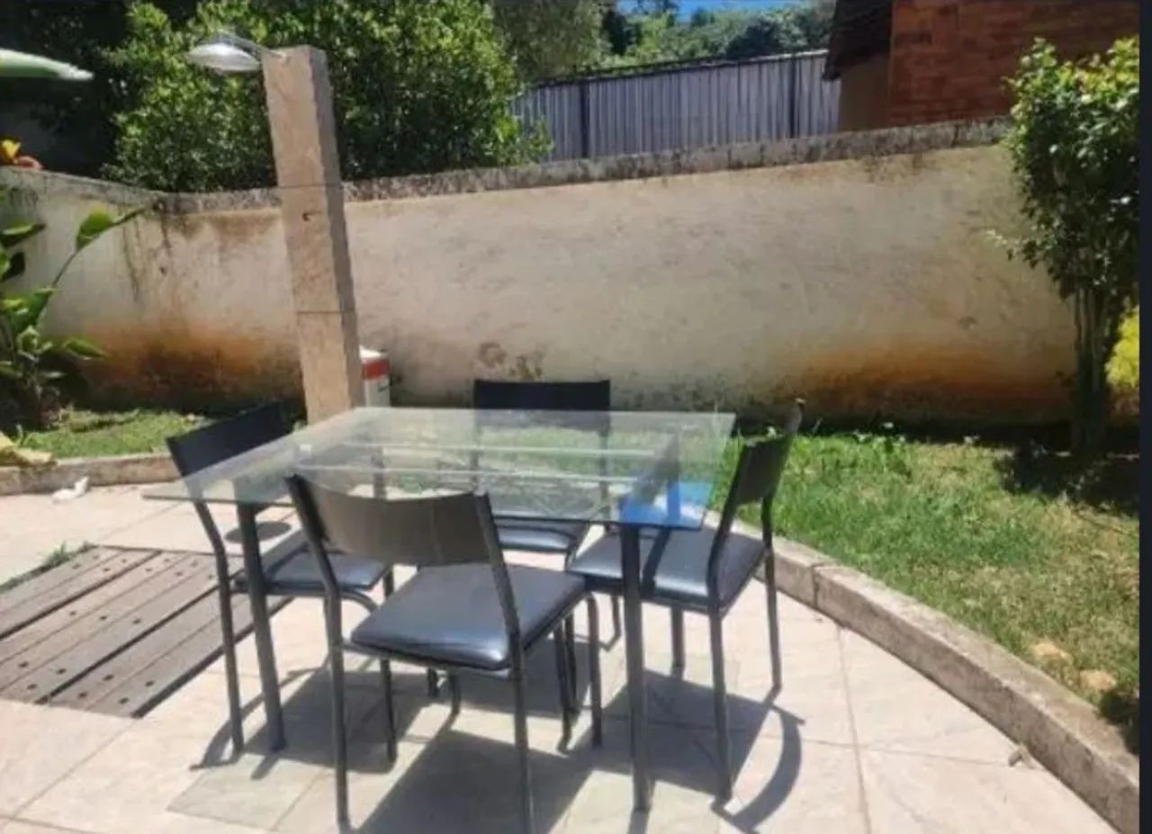 MESA DE VIDRO COM CADEIRAS ESTOFADAS - Foto 2