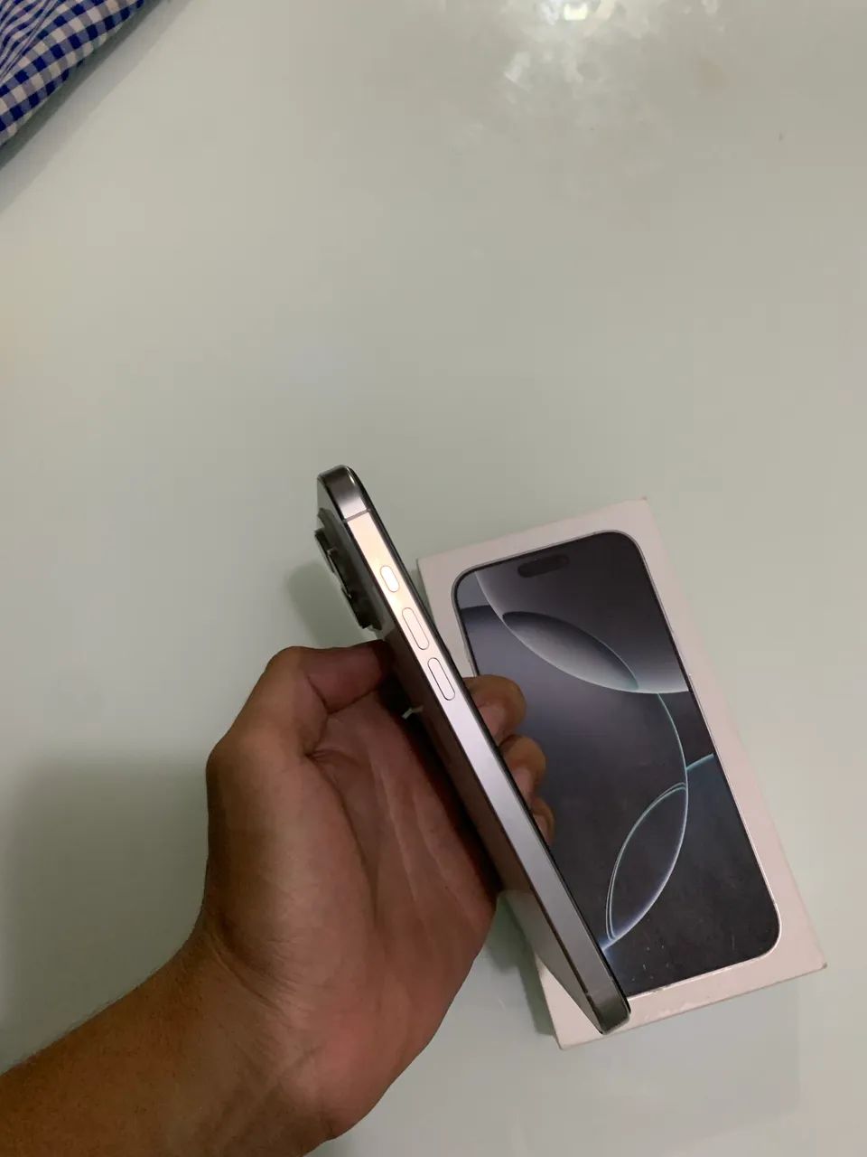 iPhone 16 pro max - Foto 5