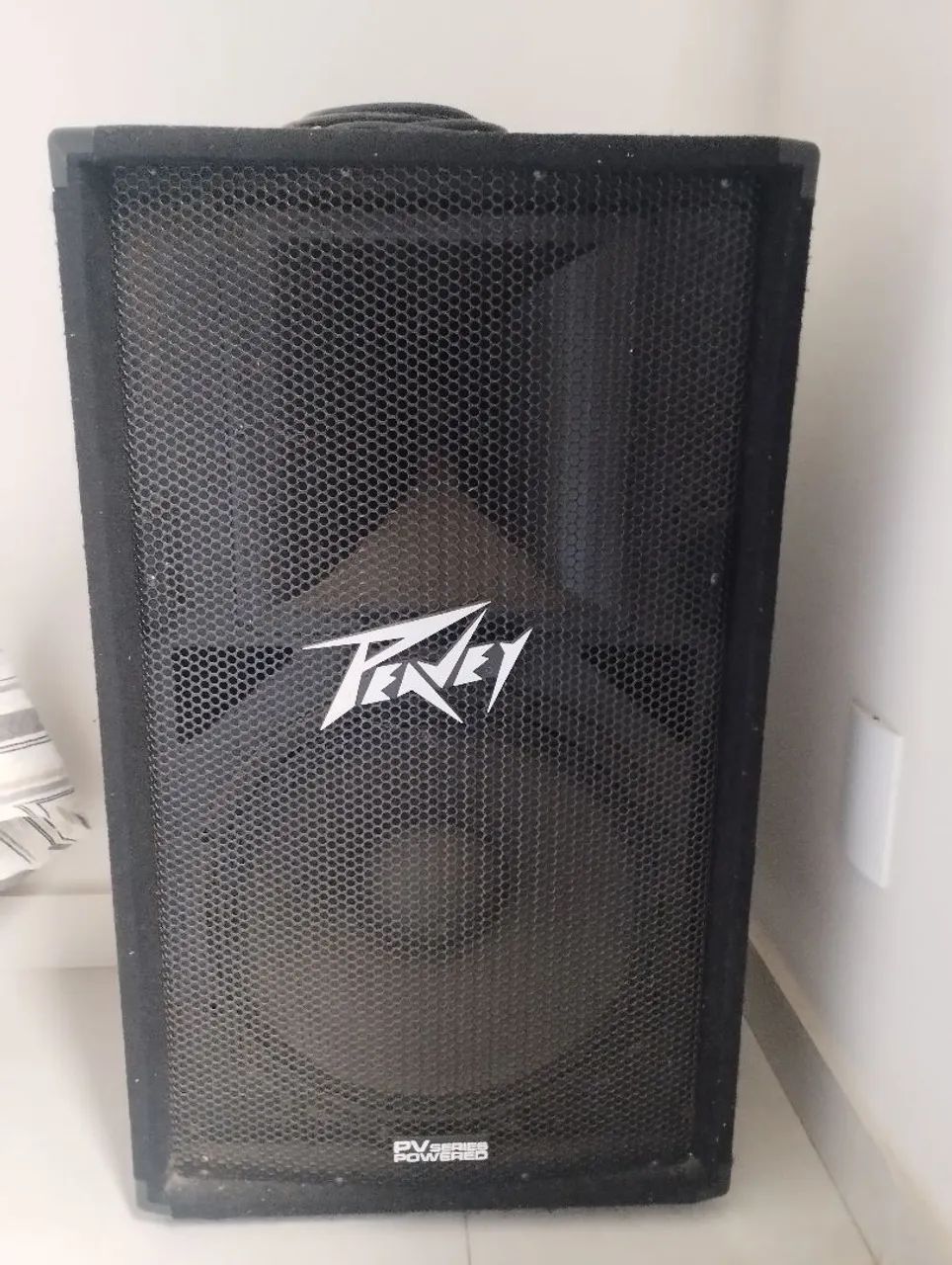 Caixa de som Ativa amplificada Peavey