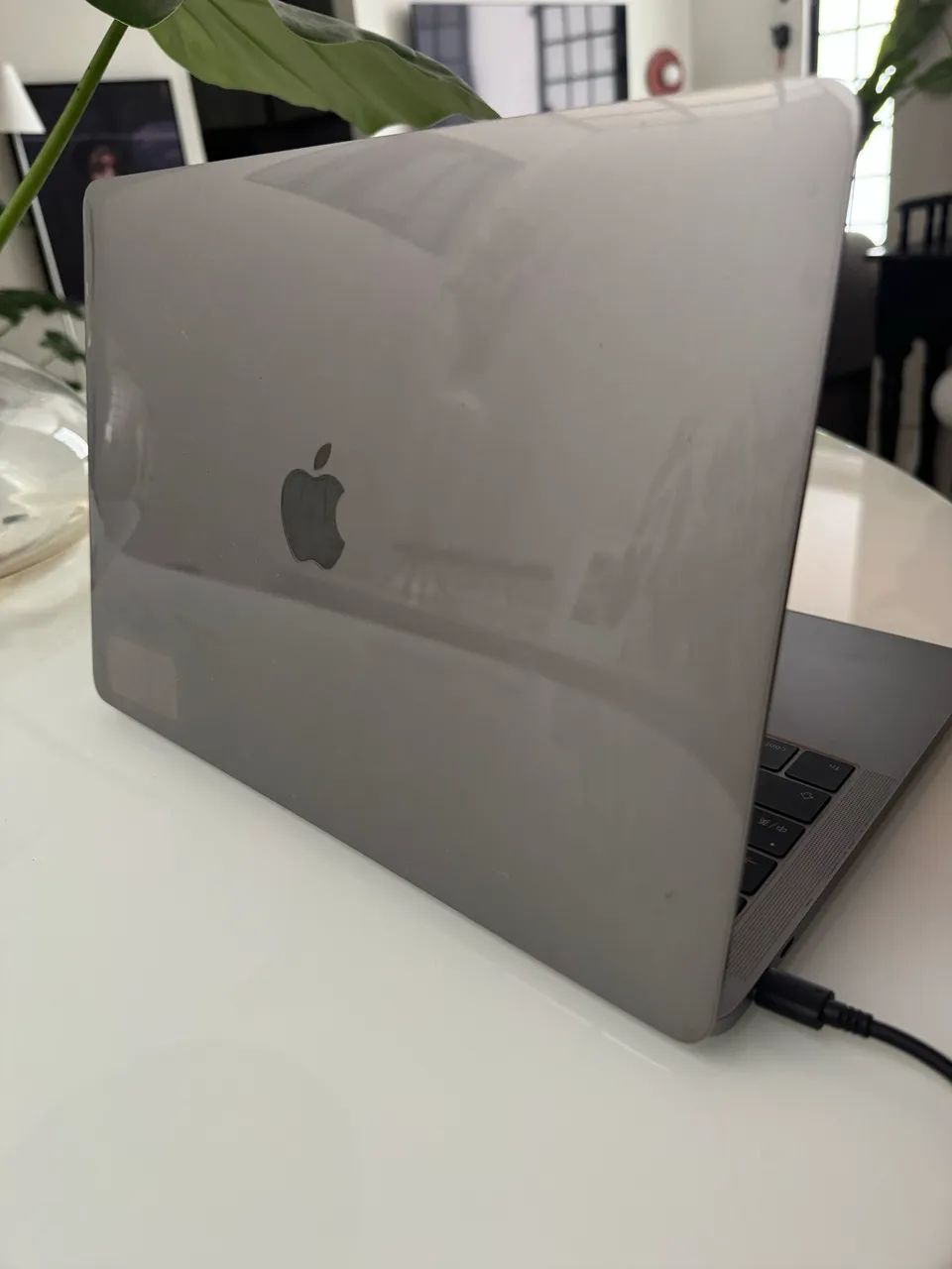 MacBook Pro 128