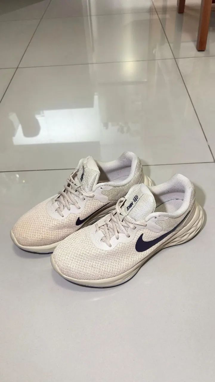 Tênis Nike Revolution 7 - Tamanho 40 - Foto 5