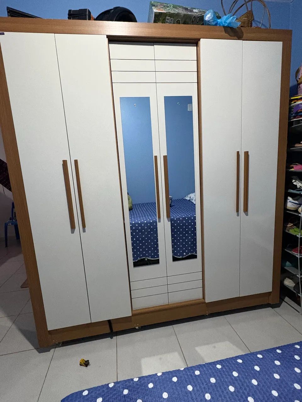 Vendo guarda-roupa novo 