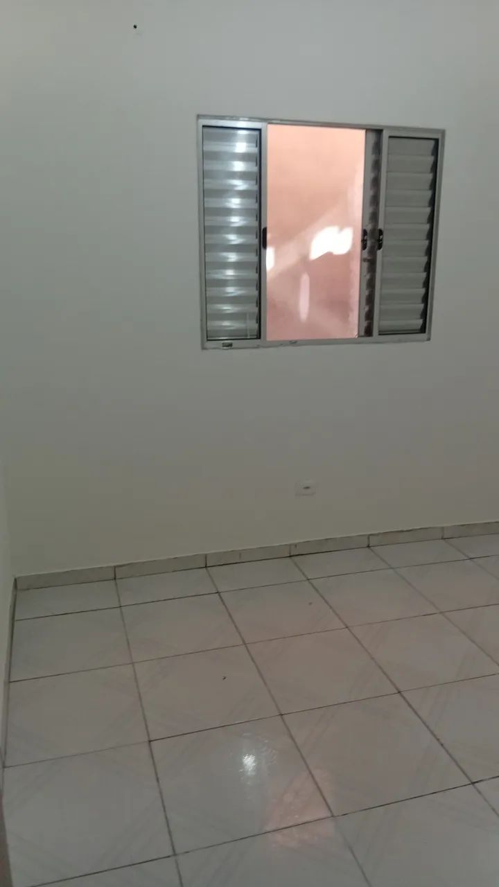 aluga-se casa de 2 comandos jandira  - Foto 2