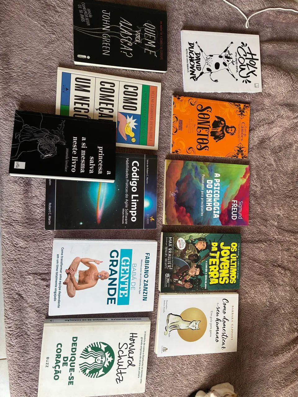 Qualquer livro por 20,00