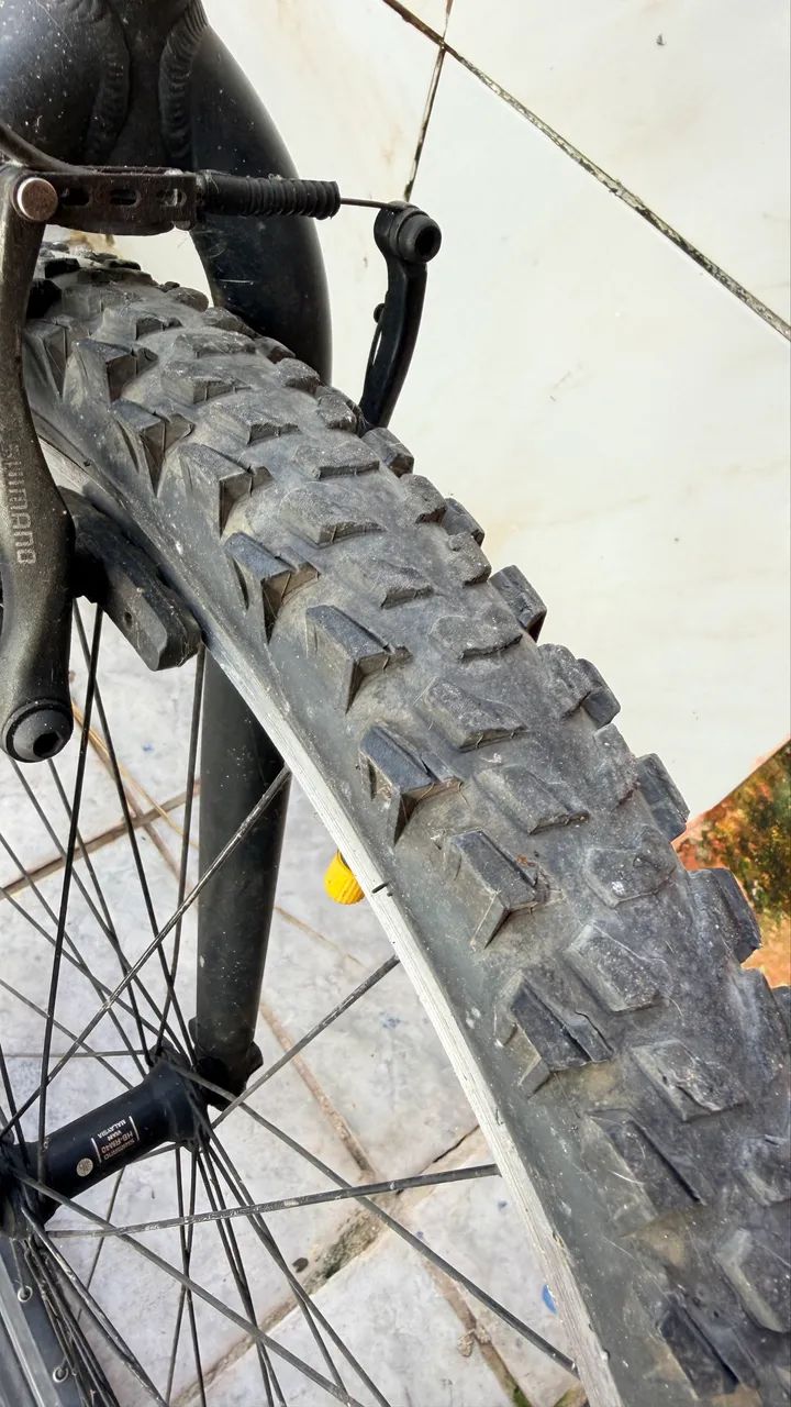 Bicicleta GT AVALANCHE 3.0 aro 26 - Foto 3