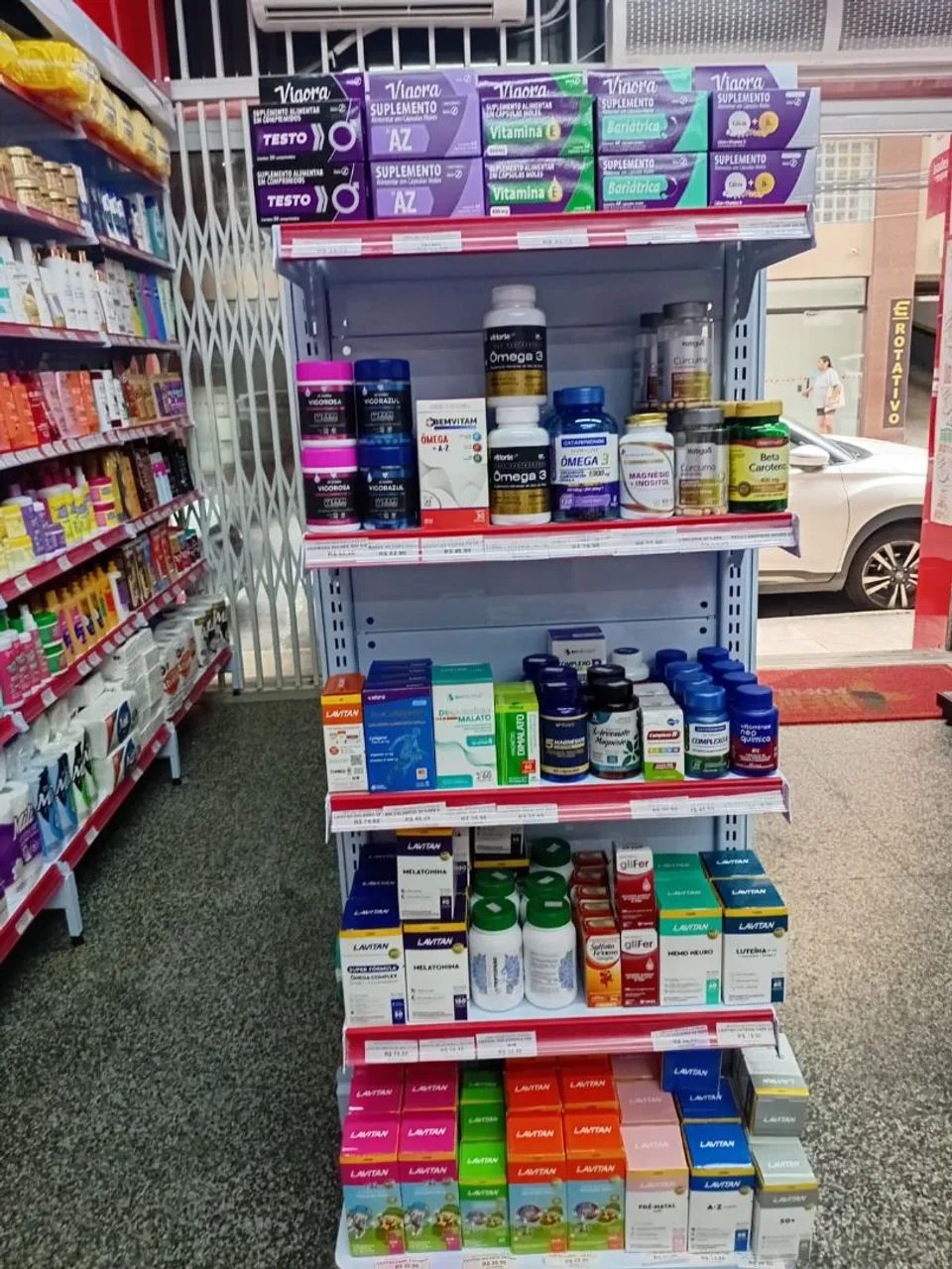  OPORTUNIDADE ÚNICA - VENDE-SE FARMÁCIA COMPLETA E FUNCIONANDO - Foto 5