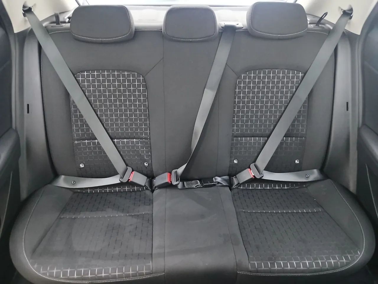 Hyundai HB20 Comfort 1.0 Flex 12V Mec., foto 18 de 18